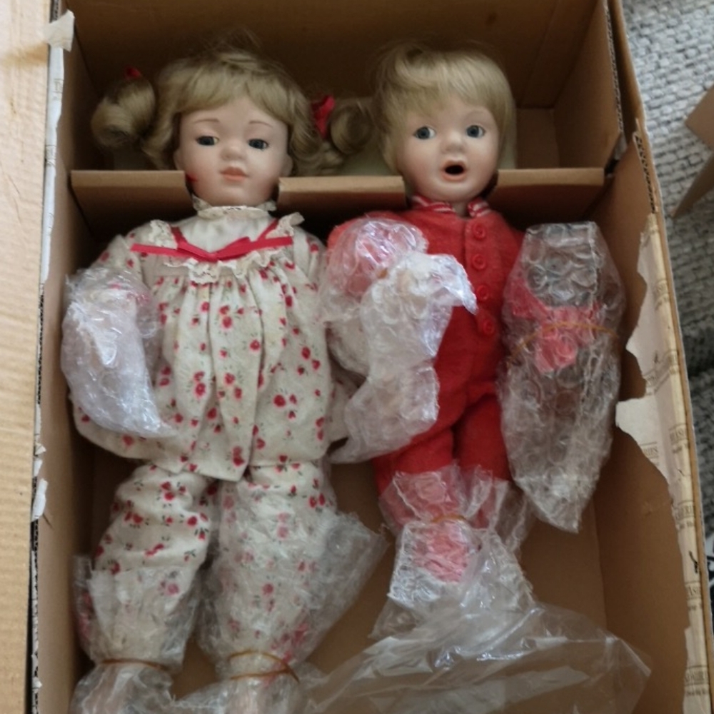 Tell Me The Christmas Story Dolls